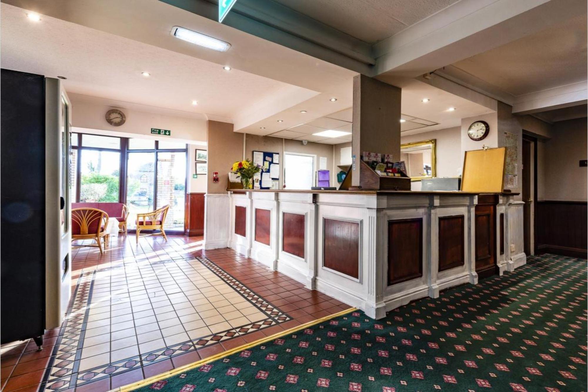 Paddington House Hotel Warrington Kültér fotó
