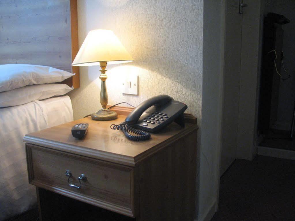 Paddington House Hotel Warrington Kültér fotó